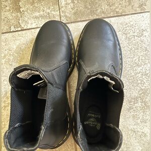 Dr Martens Chelsea Boots